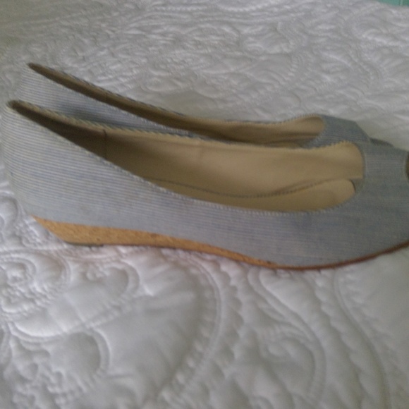 Steve Madden Peep Toe Flats with Cork Heel - Picture 2 of 7